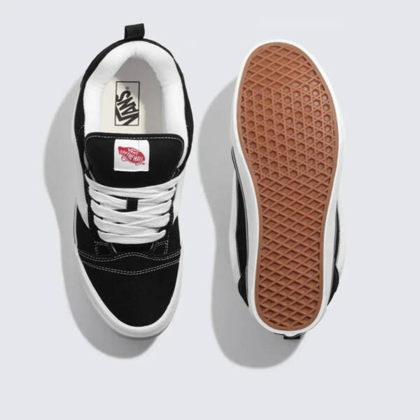 Tênis Vans Knu Skool Black True White