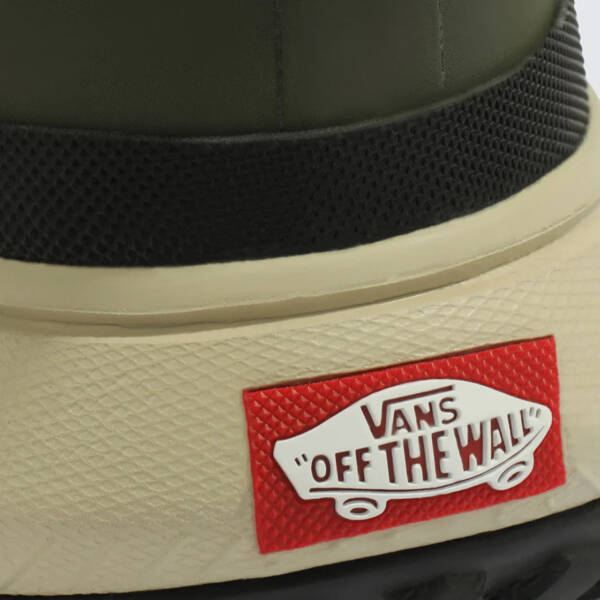 Tênis Vans Crosspath Mte Grape Leaf