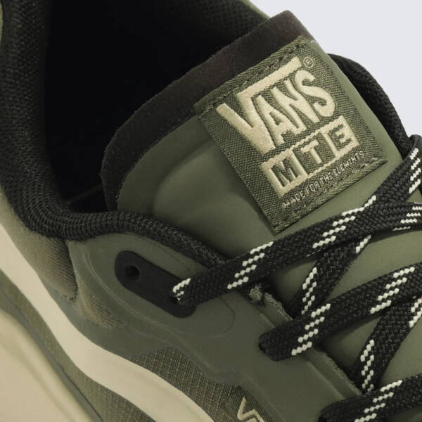Tênis Vans Crosspath Mte Grape Leaf